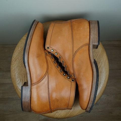 View photo of Self-Made Service Boot Model Stacy in Conceria Walpier Natural Buttero