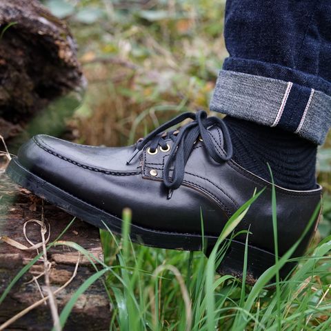 View photo of Self-Made Derby Shoe Model Laura in Corium Horsebutt Teacore Black