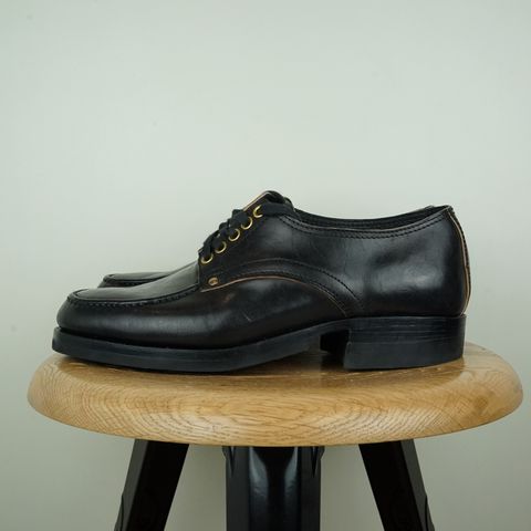 View photo of Self-Made Derby Shoe Model Laura in Corium Horsebutt Teacore Black