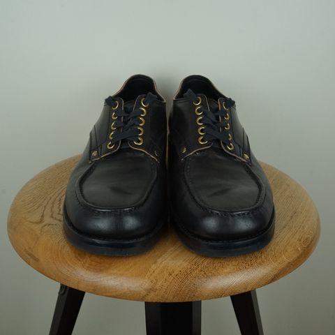 View photo of Self-Made Derby Shoe Model Laura in Corium Horsebutt Teacore Black