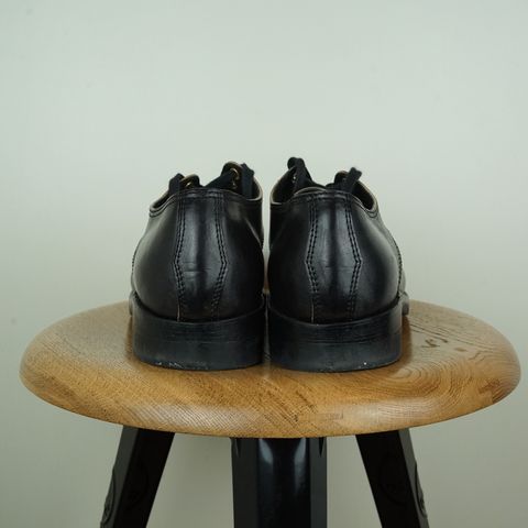 View photo of Self-Made Derby Shoe Model Laura in Corium Horsebutt Teacore Black