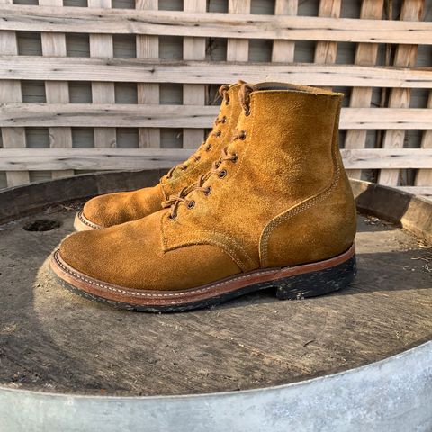 Role Club Boondockers in Rich Brown Roughout