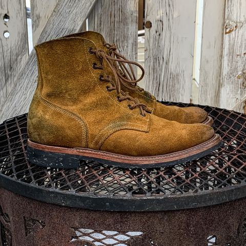 Role Club Boondockers in Rich Brown Roughout