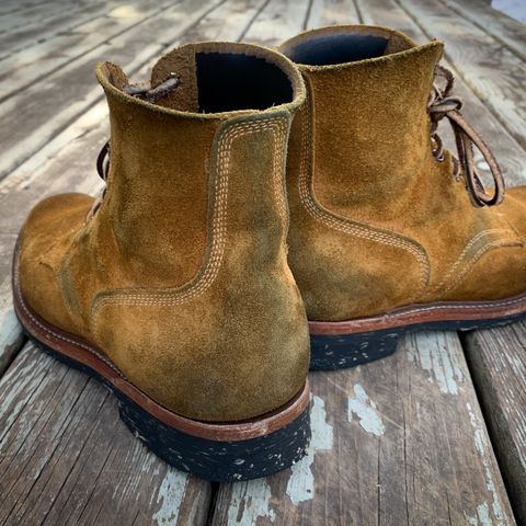 Role Club Boondockers in Rich Brown Roughout