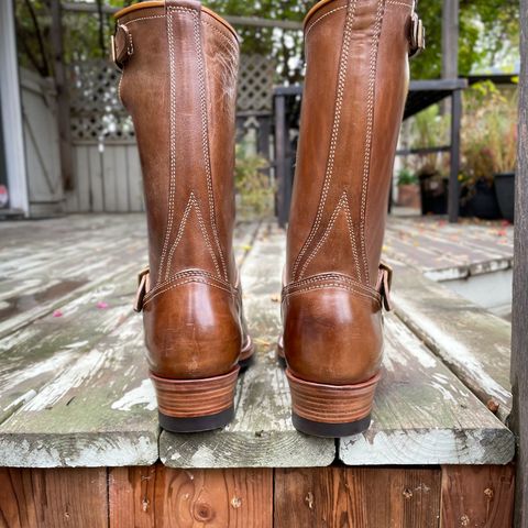 Clinch Engineer Boots 11-Inch Height in Natural Horsebutt