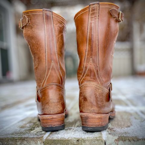 Clinch Engineer Boots 11-Inch Height in Natural Horsebutt