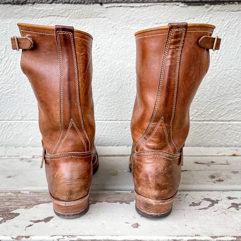 Clinch Engineer Boots 11-Inch Height in Natural Horsebutt