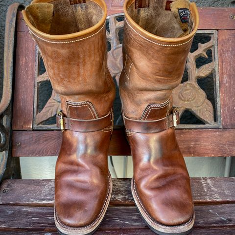 Clinch Engineer Boots 11-Inch Height in Natural Horsebutt