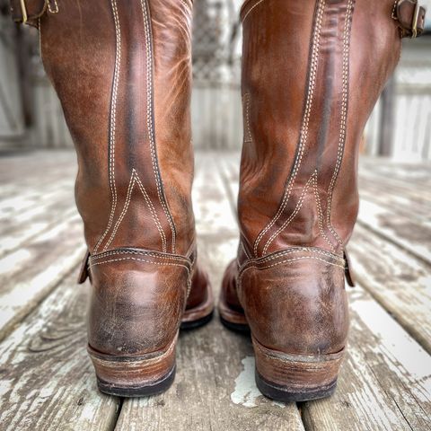 Clinch Engineer Boots 11-Inch Height in Natural Horsebutt