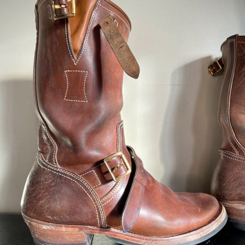Clinch Engineer Boots 11-Inch Height in Natural Horsebutt
