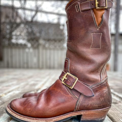 View photo of Clinch Engineer Boots 11-Inch Height in Natural Horsebutt