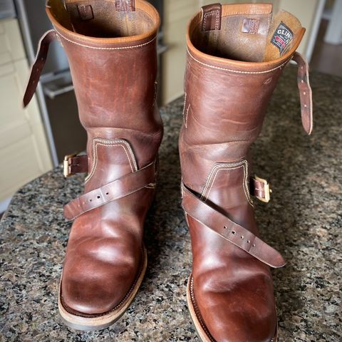 Search result thumbnail of Clinch Engineer Boots 11-Inch Height in Natural Horsebutt