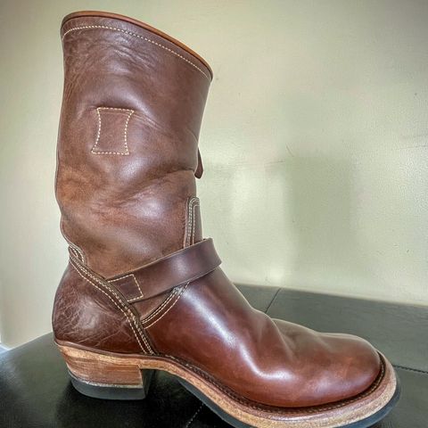 View photo of Clinch Engineer Boots 11-Inch Height in Natural Horsebutt