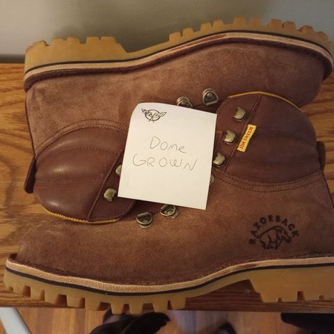 Jim Green Razorback in African Buffalo Skin