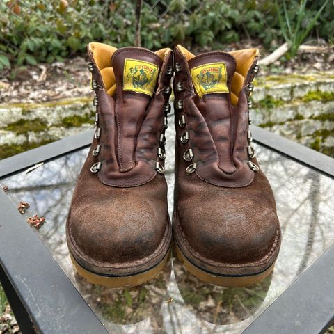 Jim Green Razorback in African Buffalo Skin