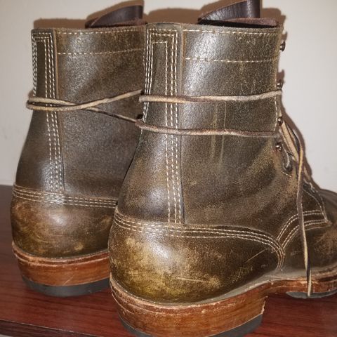 View photo of White's Bounty Hunter in Horween Olive Waxed Flesh