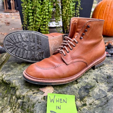 View photo of Alden X Ealdwine 40307HC Saddle Tan Fettleder Indy in Saddle Tan Calf Skin