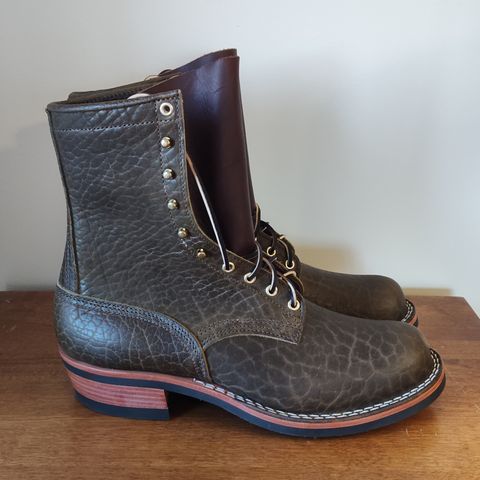 Nicks MTO in Law Tanning Olive Smooth Shruken Bison