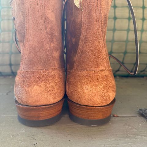 View photo of White's Bounty Hunter in Seidel Distressed Roughout