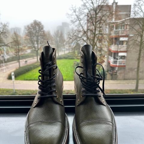Iron Boots Type 1 in Horween Green Pioneer Hatchgrain