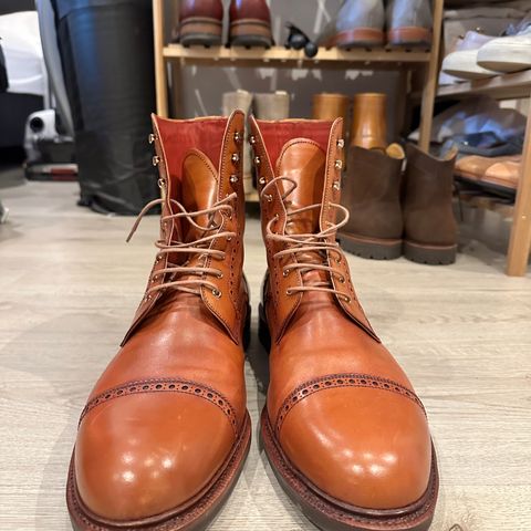 Carmina Toecap Brogue Jumper Boots 80459 in Unlisted Leather