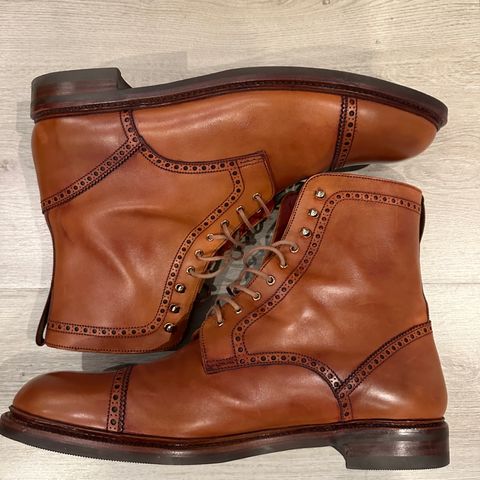 Carmina Toecap Brogue Jumper Boots 80459 in Unlisted Leather