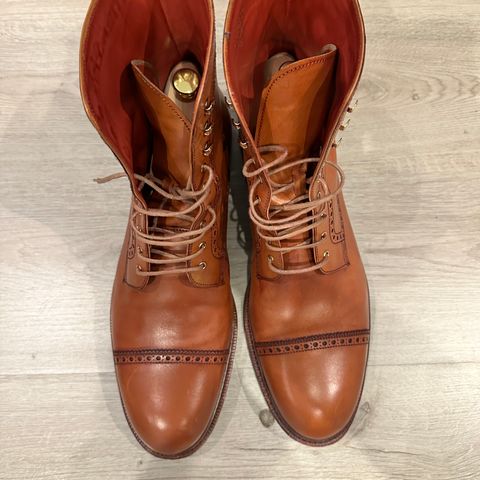 Carmina Toecap Brogue Jumper Boots 80459 in Unlisted Leather