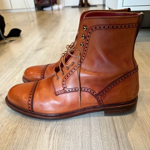Carmina Toecap Brogue Jumper Boots 80459 in Unlisted Leather