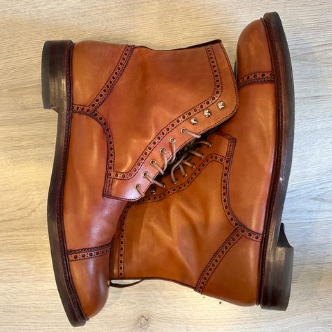 Carmina Toecap Brogue Jumper Boots 80459 in Unlisted Leather