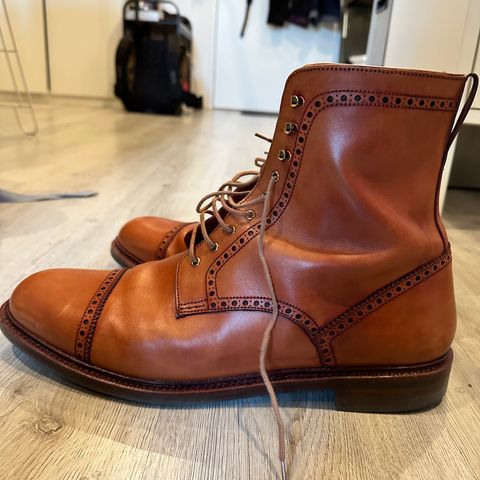 Carmina Toecap Brogue Jumper Boots 80459 in Unlisted Leather