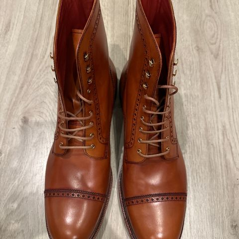 Carmina Toecap Brogue Jumper Boots 80459 in Unlisted Leather