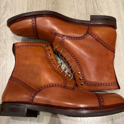 Carmina Toecap Brogue Jumper Boots 80459 in Unlisted Leather