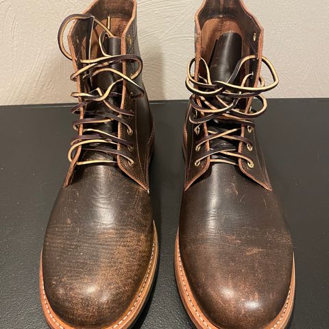 Oak Street Bootmakers Trench Boot in Tempesti Brown Overdye Camello Asportabile