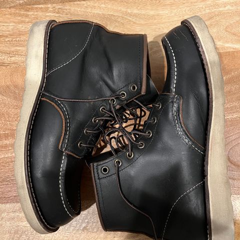 View photo of Red Wing 6-Inch Classic Moc in S.B. Foot Black Prairie