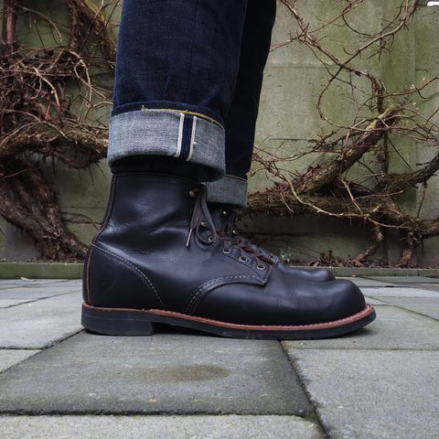 Red Wing Blacksmith in S.B. Foot Black Prairie