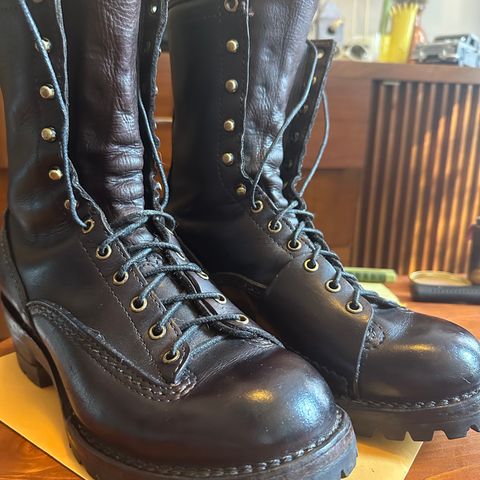 Wesco Highliner in brown (polished black)