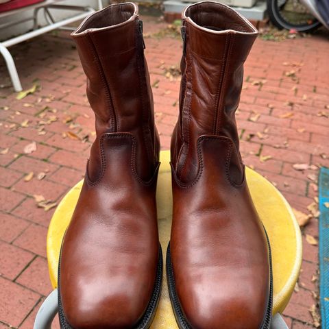 View photo of Alden 470 Plain Toe Boot in Brown Calfskin