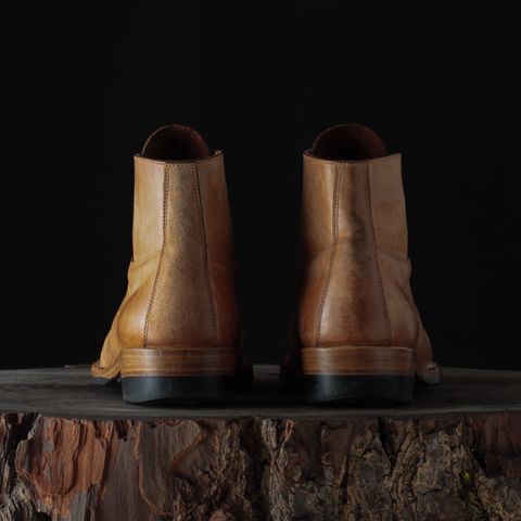 Iron Boots Type 1 in Maryam Natural Reverse Horsebutt