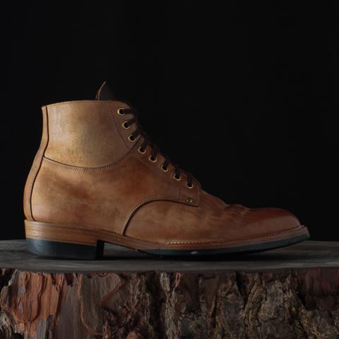 Iron Boots Type 1 in Maryam Natural Reverse Horsebutt