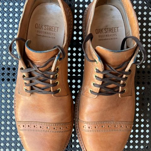 Oak Street Bootmakers Trench Oxford in Maryam Natural Horsebutt