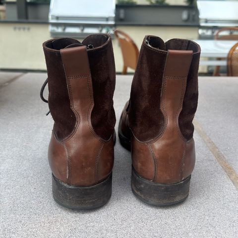 Edward Green Galway in D'Annonay Dark Oak Calf
