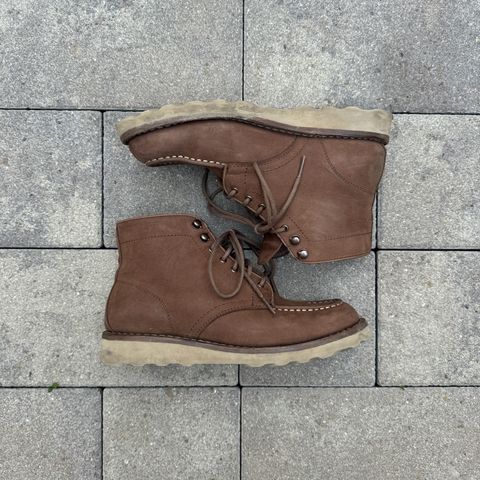 Thursday Diplomat in Pebble WeatherSafe Nubuck