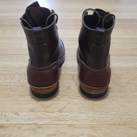 Nicks Robert in Wickett & Craig Chestnut Oiled Latigo