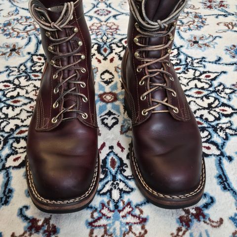 Nicks Robert in Wickett & Craig Chestnut Oiled Latigo