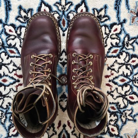 Nicks Robert in Wickett & Craig Chestnut Oiled Latigo