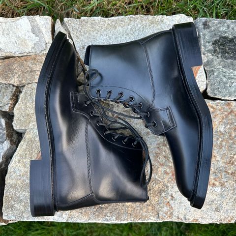 Tricker's Burford Plain Derby Boot in Black Calf