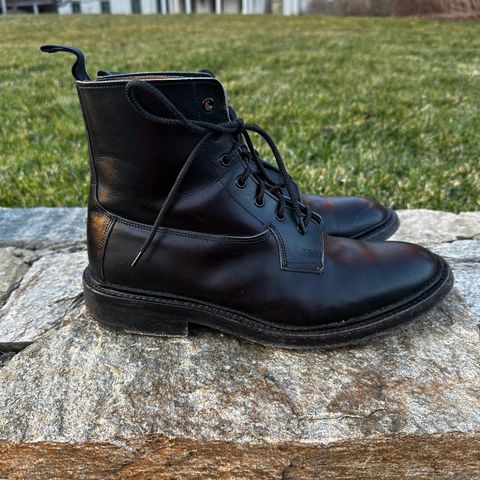 Tricker's Burford Plain Derby Boot in Black Calf