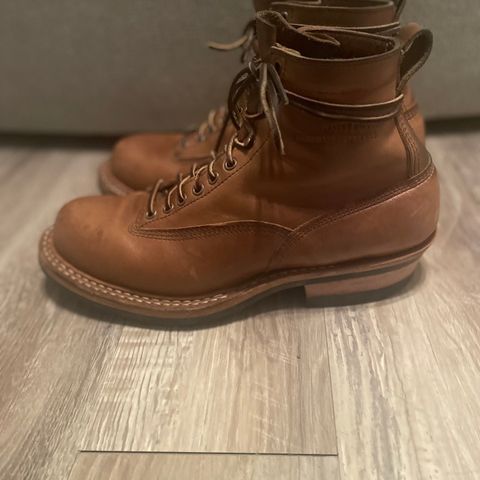 White's 350 Cutter in Horween Natural Chromexcel