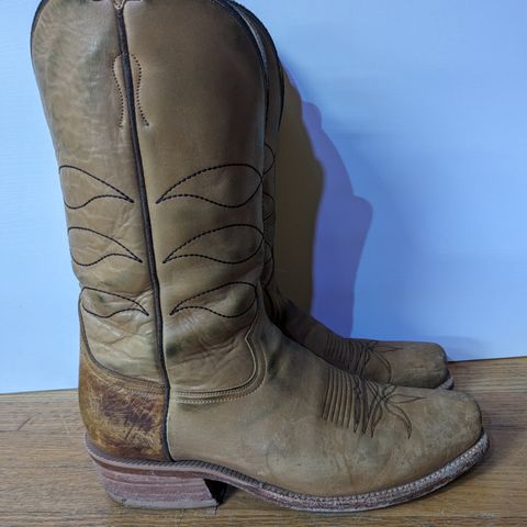 View photo of HYER Boots Maize in Sunrise Retan