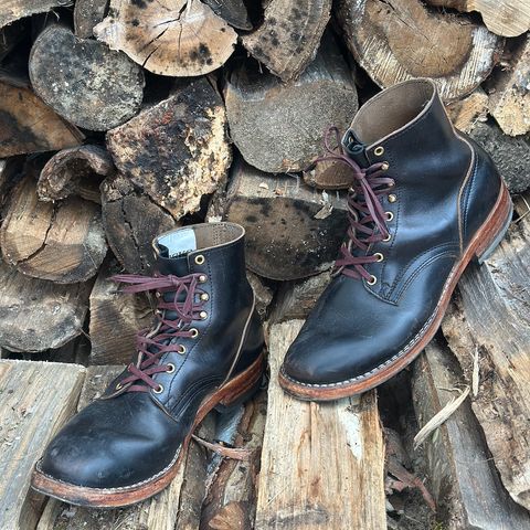 Nicks Free Range in Horween Black Teacore Chromexcel
